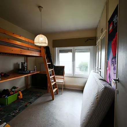 Rent this 3 bed apartment on Roeselaarsestraat 35 in 8850 Ardooie, Belgium