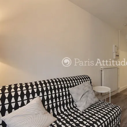 Image 3 - 17 Rue Augereau, 75007 Paris, France - Apartment for rent