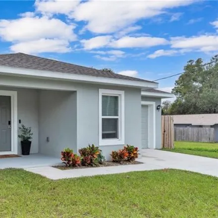 Buy this 3 bed house on 1298 Herschell Street in Lakeland, FL 33815