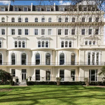 Image 8 - Garden House, 86-92 Kensington Gardens Square, London, W2 4BG, United Kingdom - Apartment for rent