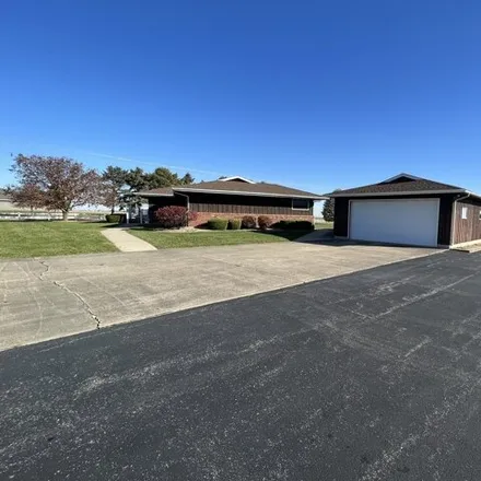 Image 4 - 326 N Park St, Gifford, Illinois, 61847 - House for sale