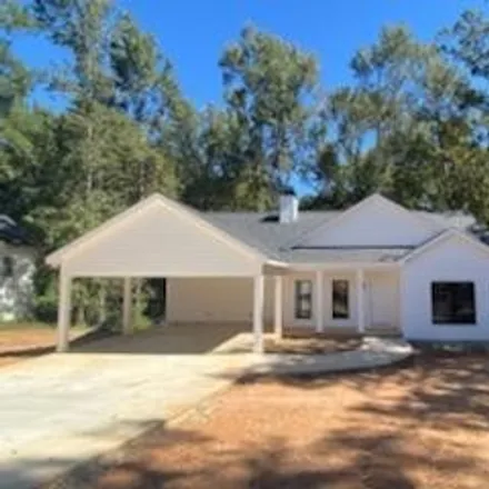 Buy this 3 bed house on 111 Denhaven Drive in Baldwin County, GA 31061