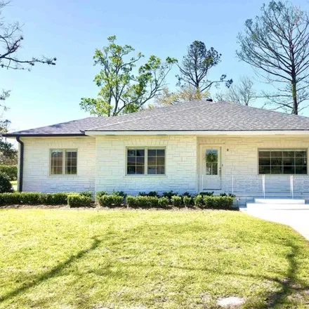 Buy this 3 bed house on 110 Fern Street in Houma, LA 70360