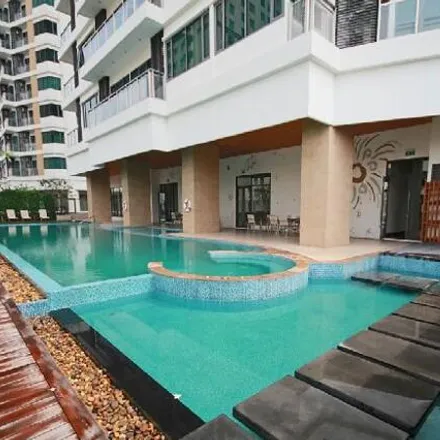 Image 6 - Soi Setthi Thawi Sap 2, Khlong Toei District, Bangkok 10110, Thailand - Apartment for rent