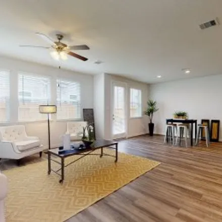 Rent this 3 bed apartment on 1522 Beach Oak Drive in Energy Corridor, Houston