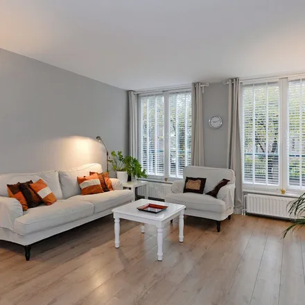 Rent this 1 bed apartment on Willemstraat 39 in 2514 HJ The Hague, Netherlands