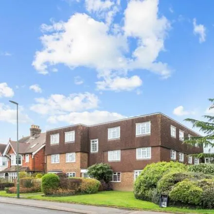 Buy this 1 bed apartment on Northdown Close in Horsham, RH12 4QJ