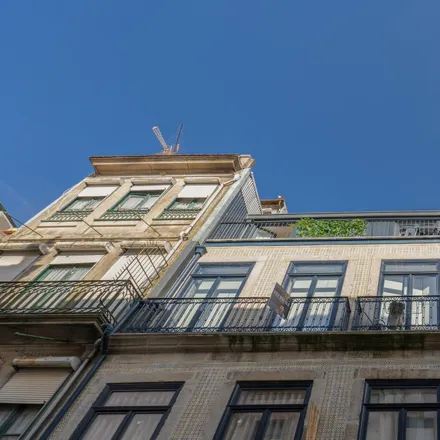 Image 5 - Barbearia do Sol, Rua do Sol, 4000-529 Porto, Portugal - Apartment for rent