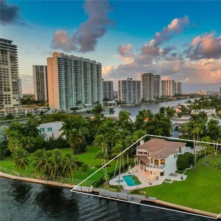 Image 1 - 288 Ravenna Avenue, Golden Beach, Miami-Dade County, FL 33160, USA - House for sale