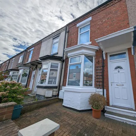 Rent this 2 bed townhouse on Vine Street in Darlington, DL3 6HW