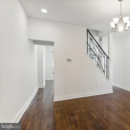 Image 6 - Louis Bergdoll House, 929 North 29th Street, Philadelphia, PA 19130, USA - Townhouse for sale