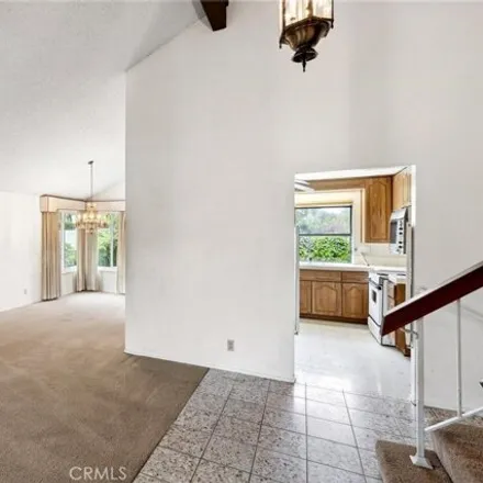 Image 3 - 2202 Mont Blanc Circle, Placentia, CA 92870, USA - House for sale