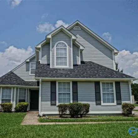 Rent this 3 bed house on 2583 Yorkshire Drive Southwest in Green Cove Meadows, Huntsville