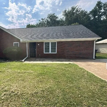 Buy this 3 bed house on 28 Kincaid Drive in Tipton County, TN 38058