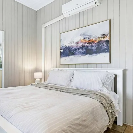 Rent this 2 bed house on Urangan in Fraser Coast Regional, Queensland