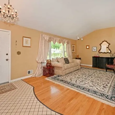 Image 7 - 1026 Wildwood Road, Oradell, Bergen County, NJ 07649, USA - House for sale