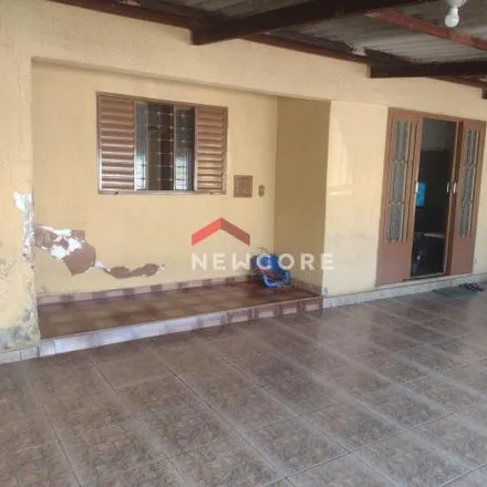 Buy this 4 bed house on QNN 23 Conjunto M in Setor de Oficinas, Ceilândia - Federal District