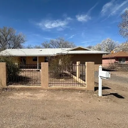 Buy this 4 bed house on 199 Ranchitos Road in Bosque Farms, Valencia County