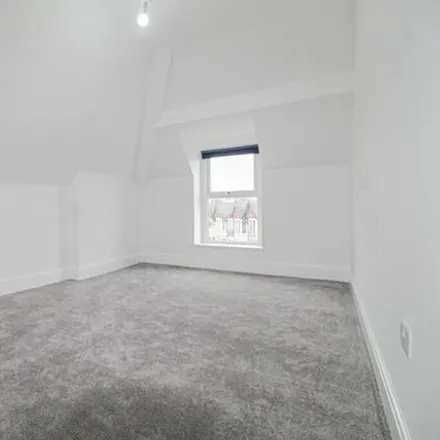 Image 2 - 53 Shirley Road, Cardiff, CF24 4GG, United Kingdom - Apartment for rent
