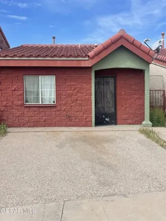 Buy this 3 bed house on 3539 Oasis Drive in El Paso, TX 79936