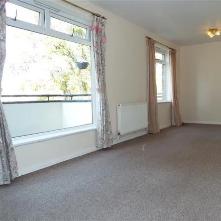 Rent this 2 bed apartment on John The Baptist's Church in Laughton Way, Lincoln