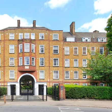 Buy this 1 bed apartment on Archer House in Vicarage Crescent, London