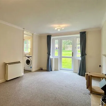 Image 5 - Riland Court, 43 Penns Lane, Wylde Green, B72 1AY, United Kingdom - Apartment for sale