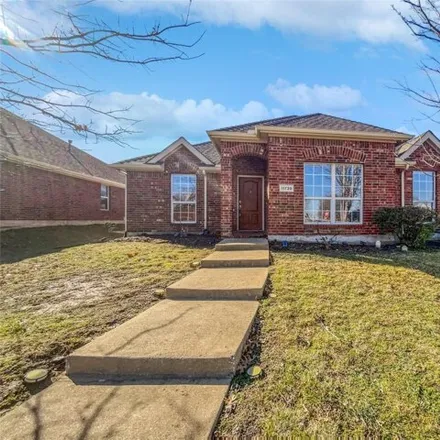 Buy this 3 bed house on 11739 Yoakum Drive in Frisco, TX 75072