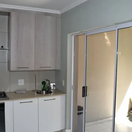 Image 6 - Portman Road, Bryanston, Sandton, 2152, South Africa - Apartment for rent