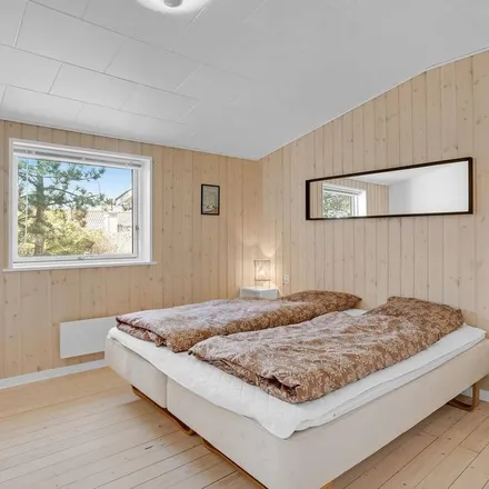 Rent this 3 bed house on Region Midtjylland Regionshuset in Emil Møllers Gade, 8700 Horsens