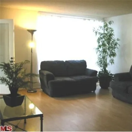 Rent this 1 bed condo on Windsor Fountains Condominiums in Overland Avenue, Culver City