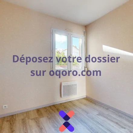 Rent this 1 bed apartment on 2 Rue Jean L'Olagne in 63000 Clermont-Ferrand, France