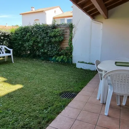 Rent this 1 bed apartment on 1 Rue Amédée Dufourg in 64600 Anglet, France