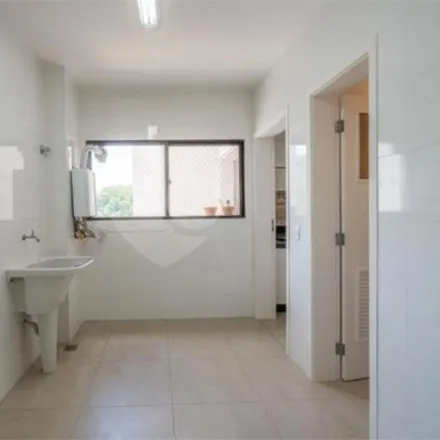 Rent this 3 bed apartment on Rua Riachuelo 664/676 in Centro, Vinhedo - SP