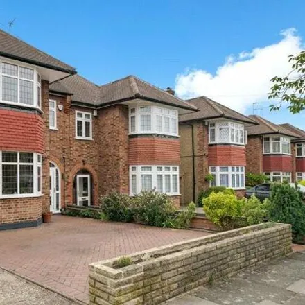 Image 1 - 27 Overton Road, Oakwood, London, N14 4SY, United Kingdom - Duplex for sale