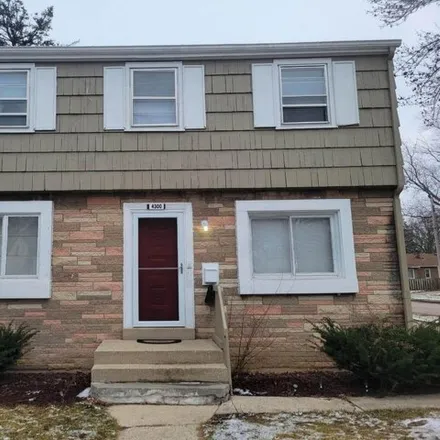 Buy this studio house on 4302 in 4302A North 54th Street, Milwaukee