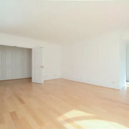 Rent this 2 bed apartment on Beverly House in 133 Park Road, London