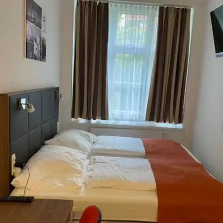 Rent this 3 bed apartment on Karmarschgasse 65 in 1100 Vienna, Austria