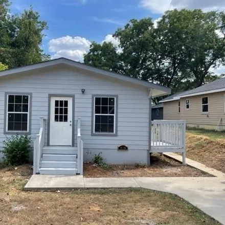 Buy this 3 bed house on 416 West Elm Street in Denison, TX 75020
