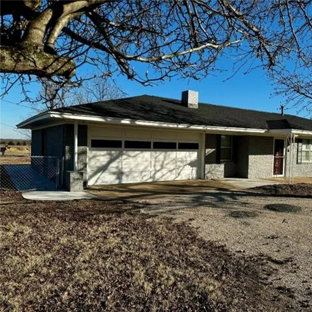 Buy this 3 bed house on Magnolia Avenue in Stratford, Garvin County
