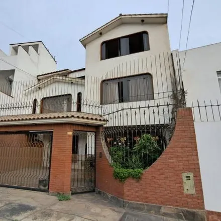 Image 1 - Paseo del Prado, La Molina, Lima Metropolitan Area 15051, Peru - House for sale