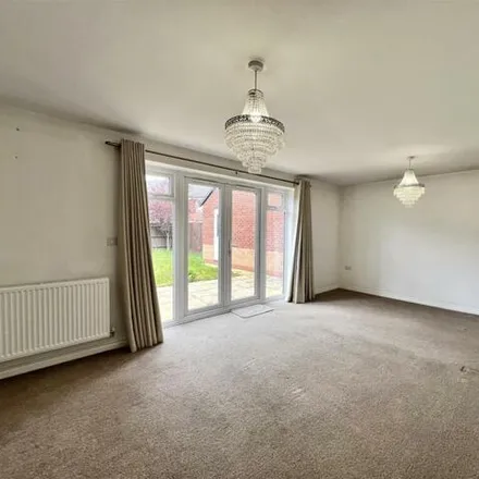 Image 2 - 65 Paterson Drive, Creswell, ST16 1WH, United Kingdom - House for rent