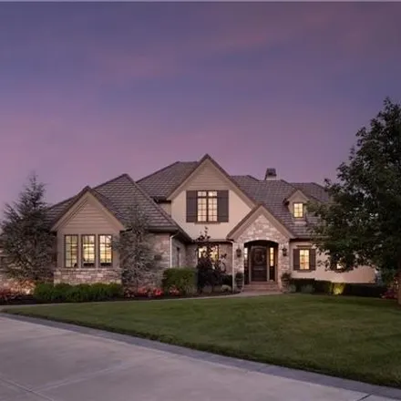 Buy this 6 bed house on Cody Street in Overland Park, KS