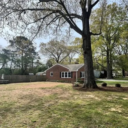 Image 3 - 7132 Bray Road, Hayes, Gloucester Point, VA 23072, USA - House for sale