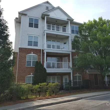 Rent this 3 bed condo on 14798 Via Sorrento Drive in Charlotte, NC 28277