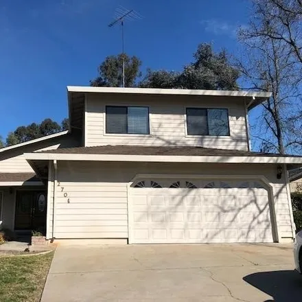 Buy this 4 bed house on 2718 Oakhurst Drive in East Oakdale, Stanislaus County