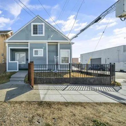 Buy this 3 bed house on 1202 51st Avenue in Oakland, CA 94601
