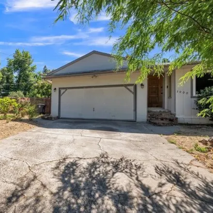 Image 2 - 7000 Dudley St, Citrus Heights, California, 95610 - House for sale