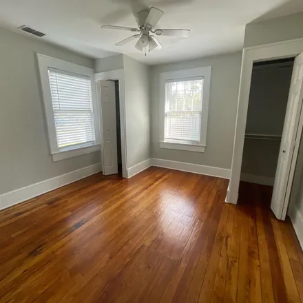 Rent this 1 bed room on 2304 Ernest Street in Jacksonville, FL 32204