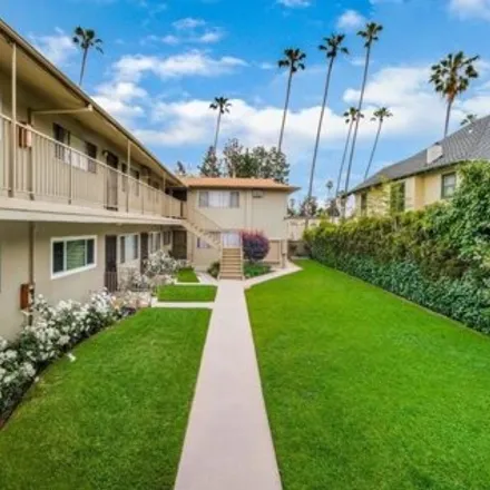 Image 2 - 595 Los Robles Avenue, Pasadena, CA 91188, USA - Apartment for rent
